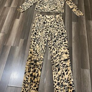 Leopard Print Women's top and bottom